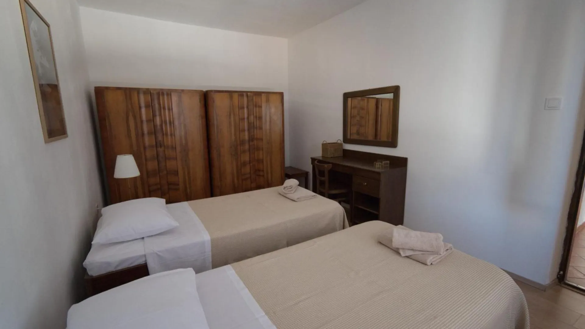 Apartment Poli Sterne, Two Rooms And Pet Friendly Rakalj Croacia