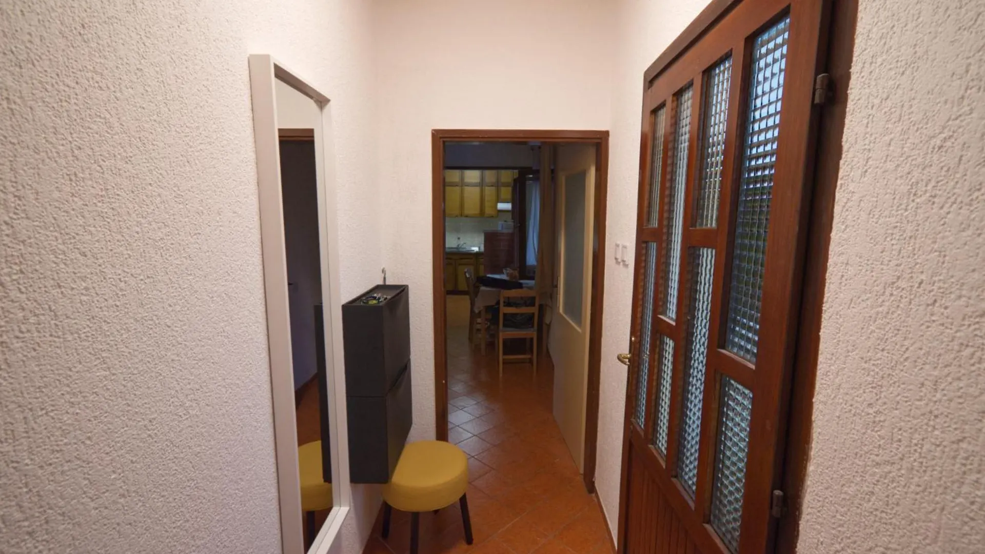Apartment Poli Sterne, Two Rooms And Pet Friendly Rakalj