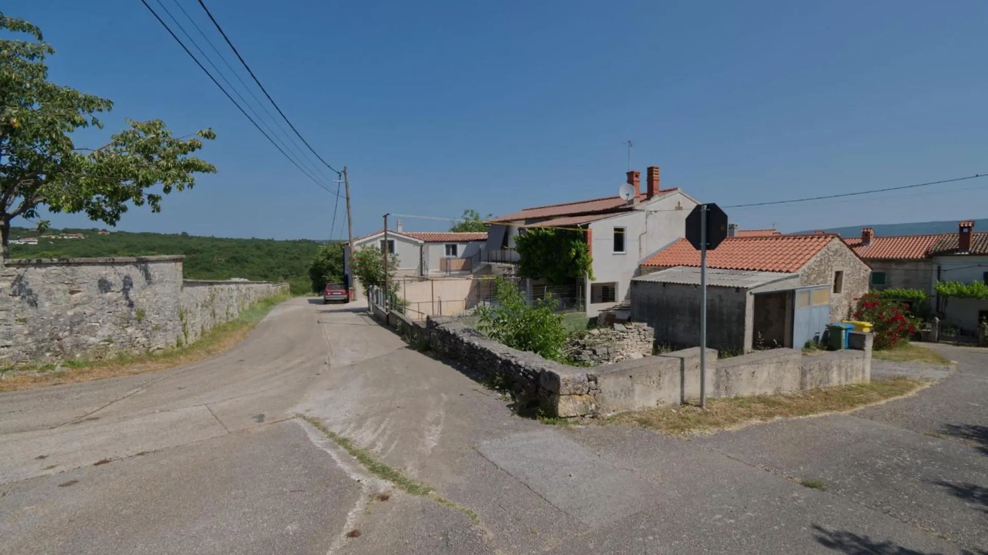 Apartment Poli Sterne, Two Rooms And Pet Friendly Rakalj